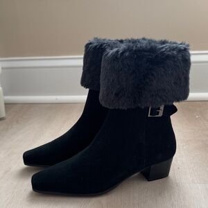 Audio Seattle Black Ankle Boots with Faux Fur Trim